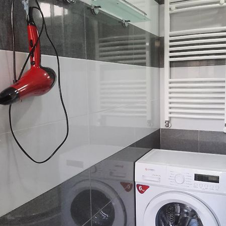 A Rioni Hotel Kutaisi Ngoại thất bức ảnh